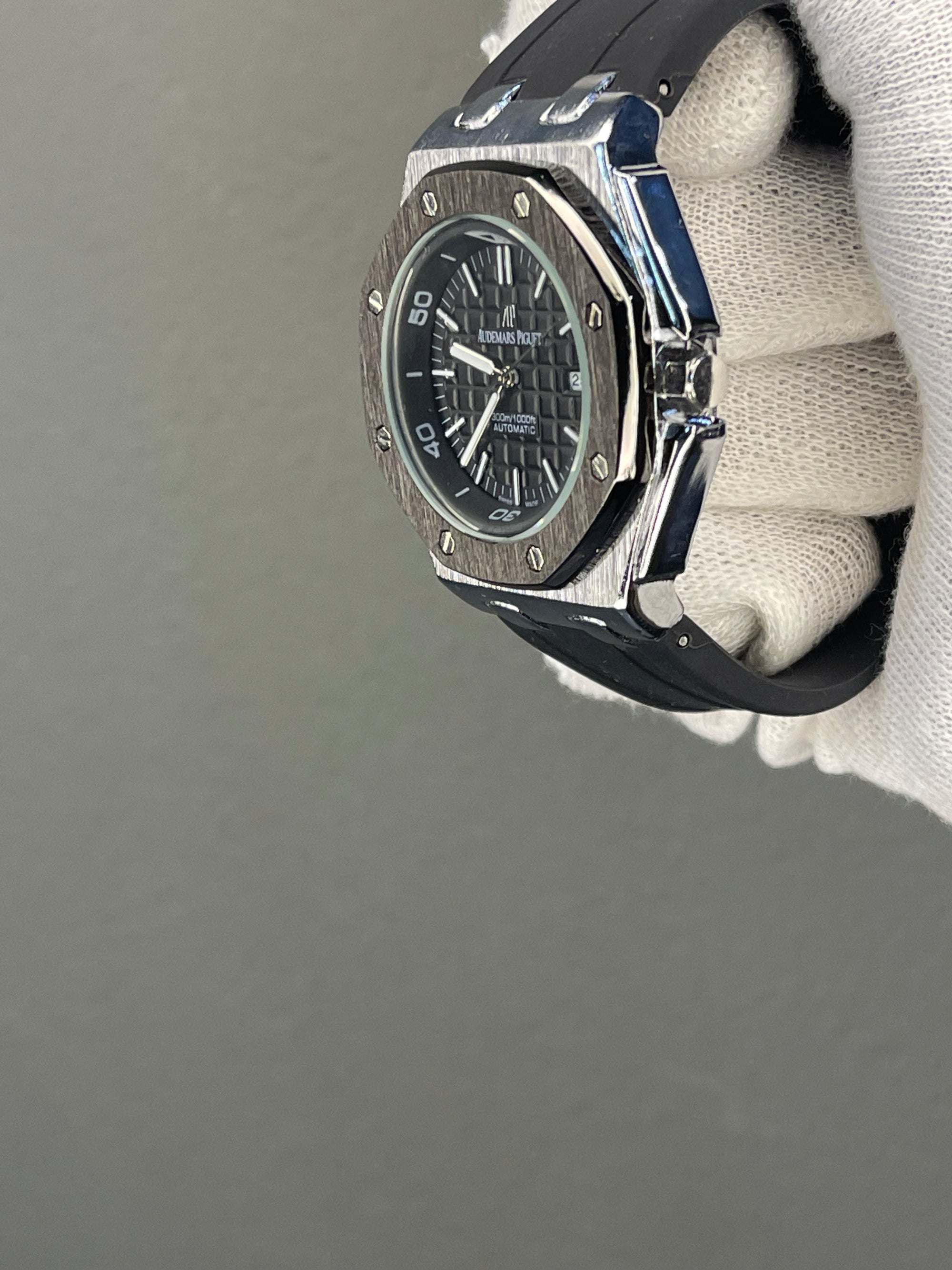 AP Royal Oak Offshore in Silver colour