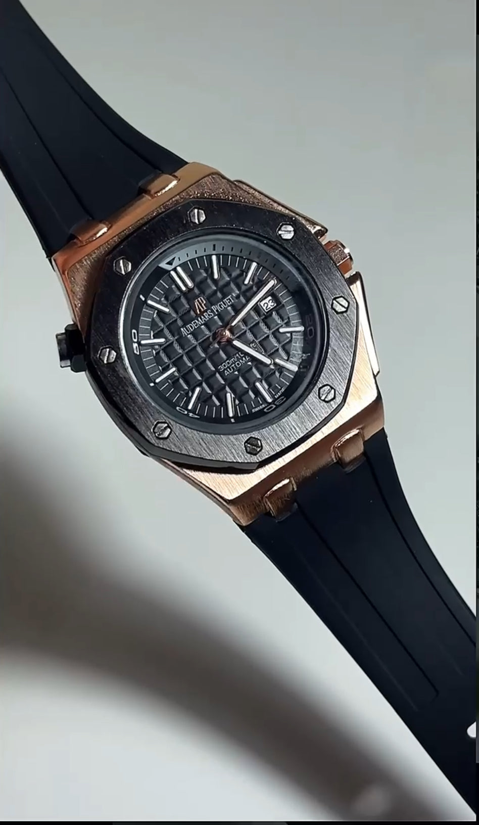 AP Royal Oak Offshore in copper colour
