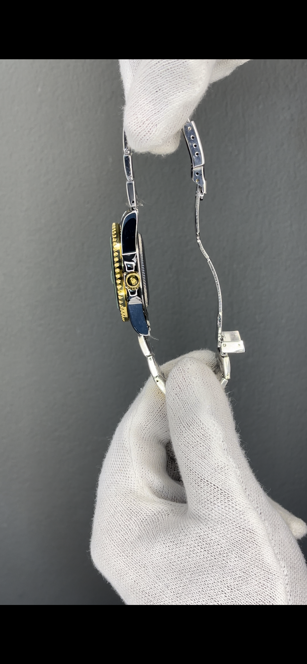 Rolex submariner with rotating dail - Black Golden colour