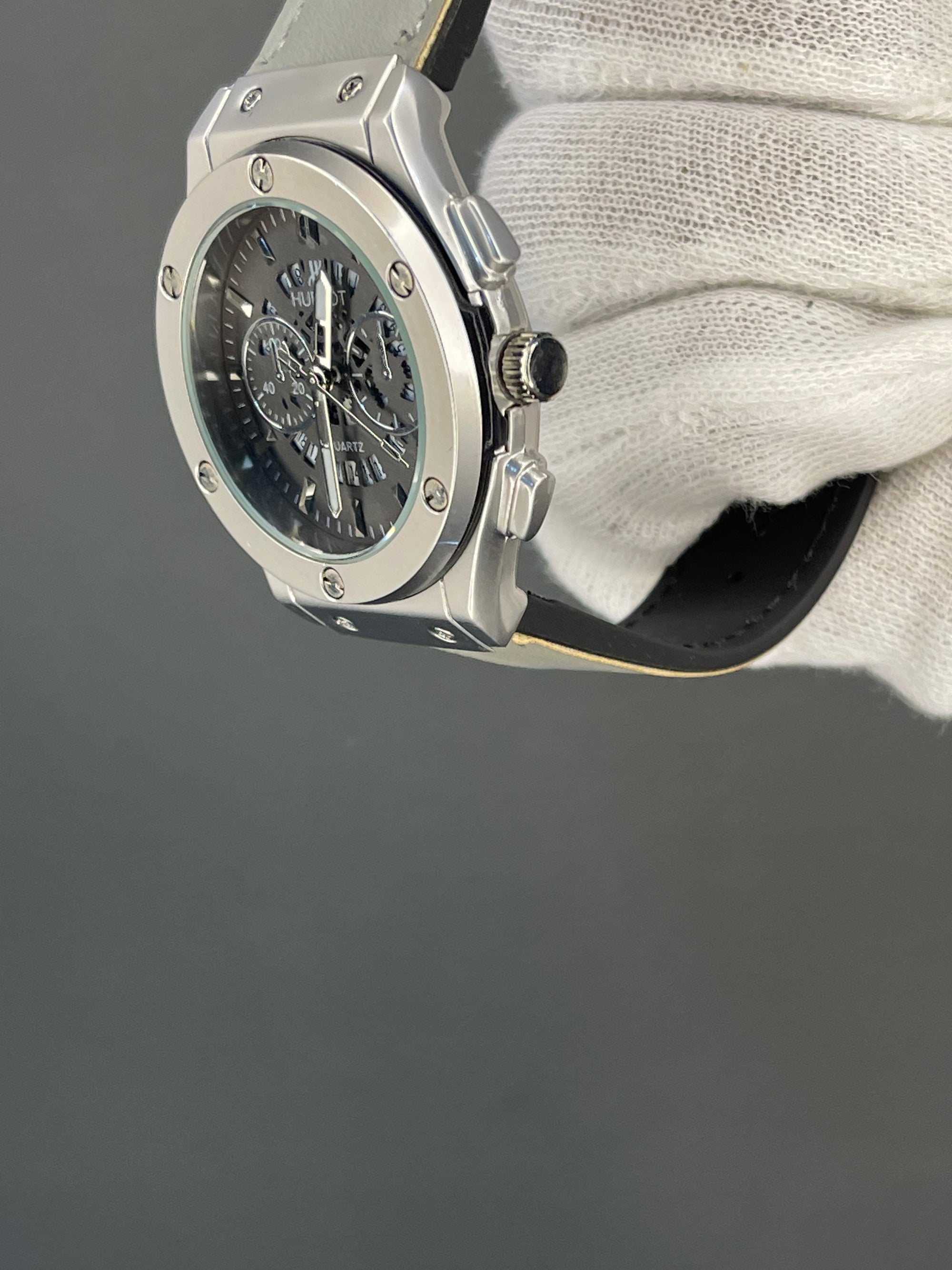 hublot classic fusion skeleton dial and date working with black strap