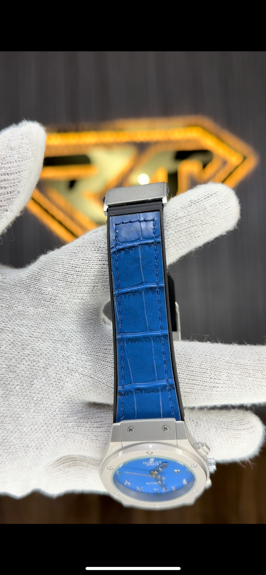 Luxury Blue Dial Watch – Stainless Steel Case | Premium Leather Strap | Elegant Designer Timepiece