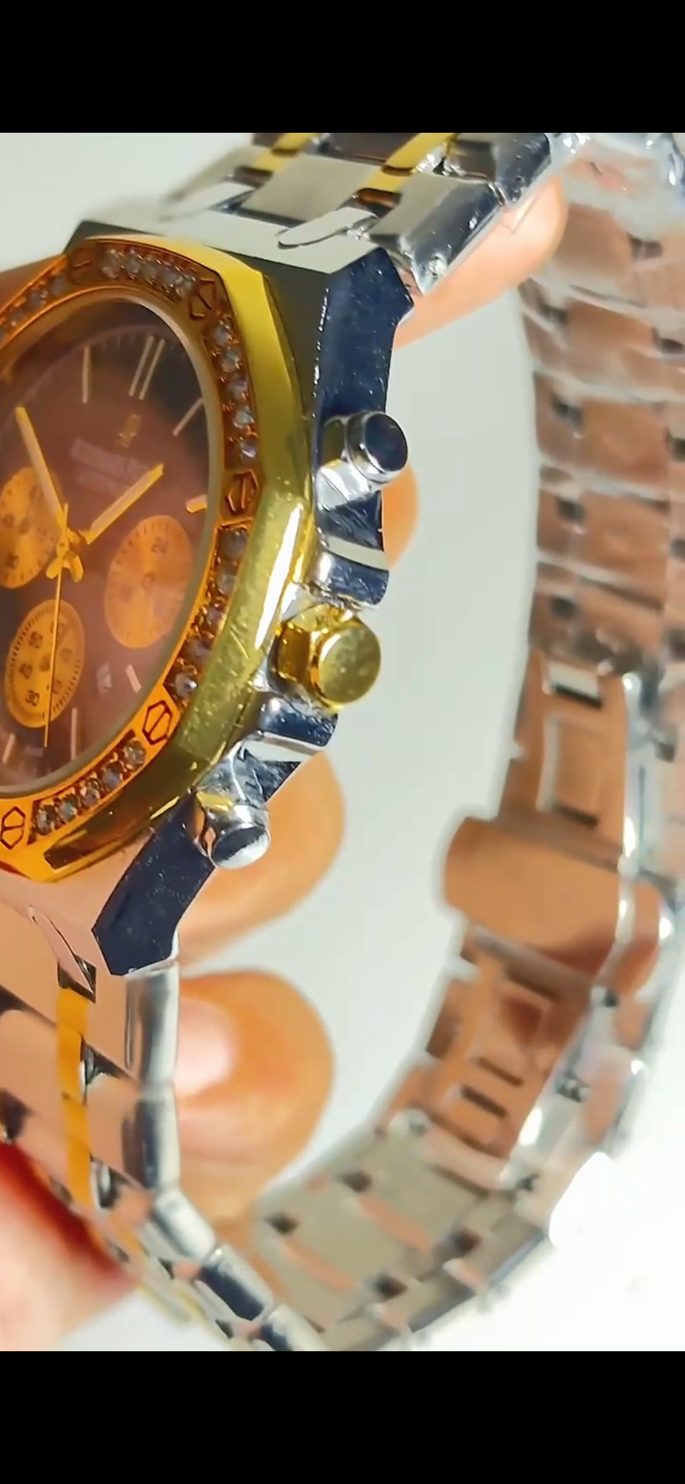 AP Stones Addition for men - Two Tone with black Dial