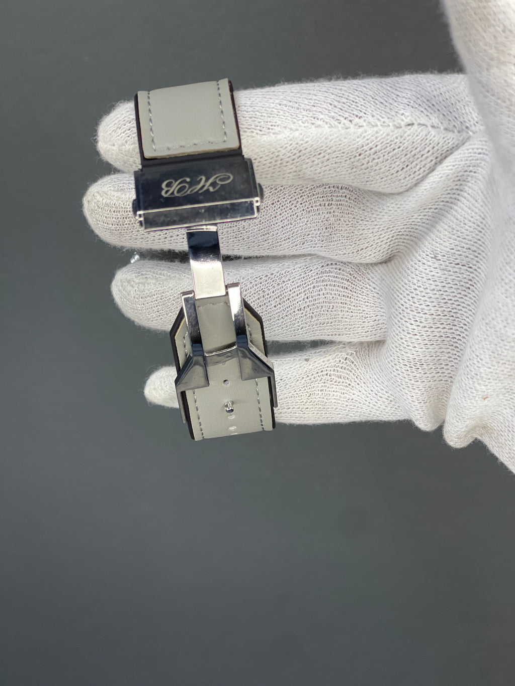 hublot classic fusion skeleton dial and date working with black strap