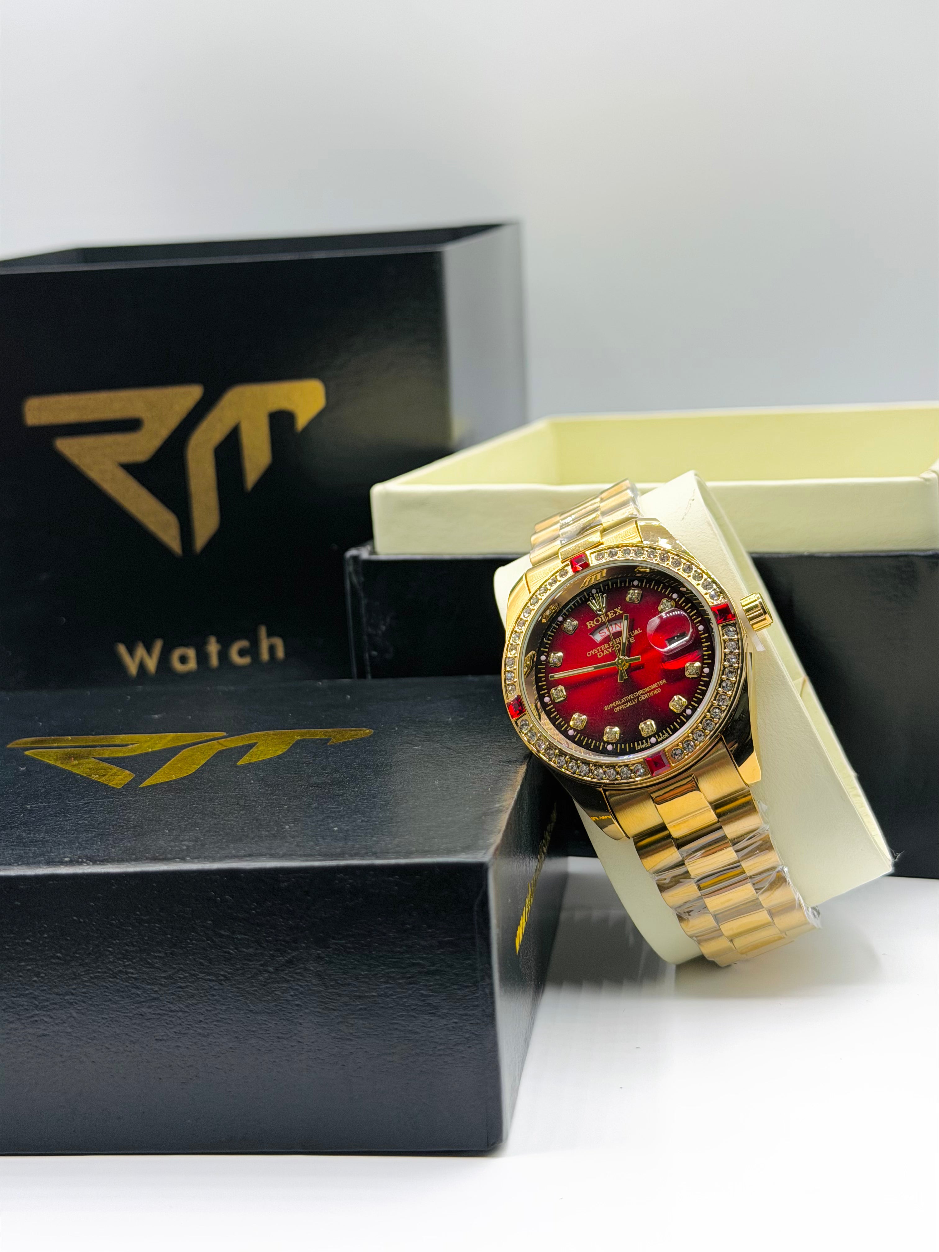 rolex diamonds accents  day-date working
