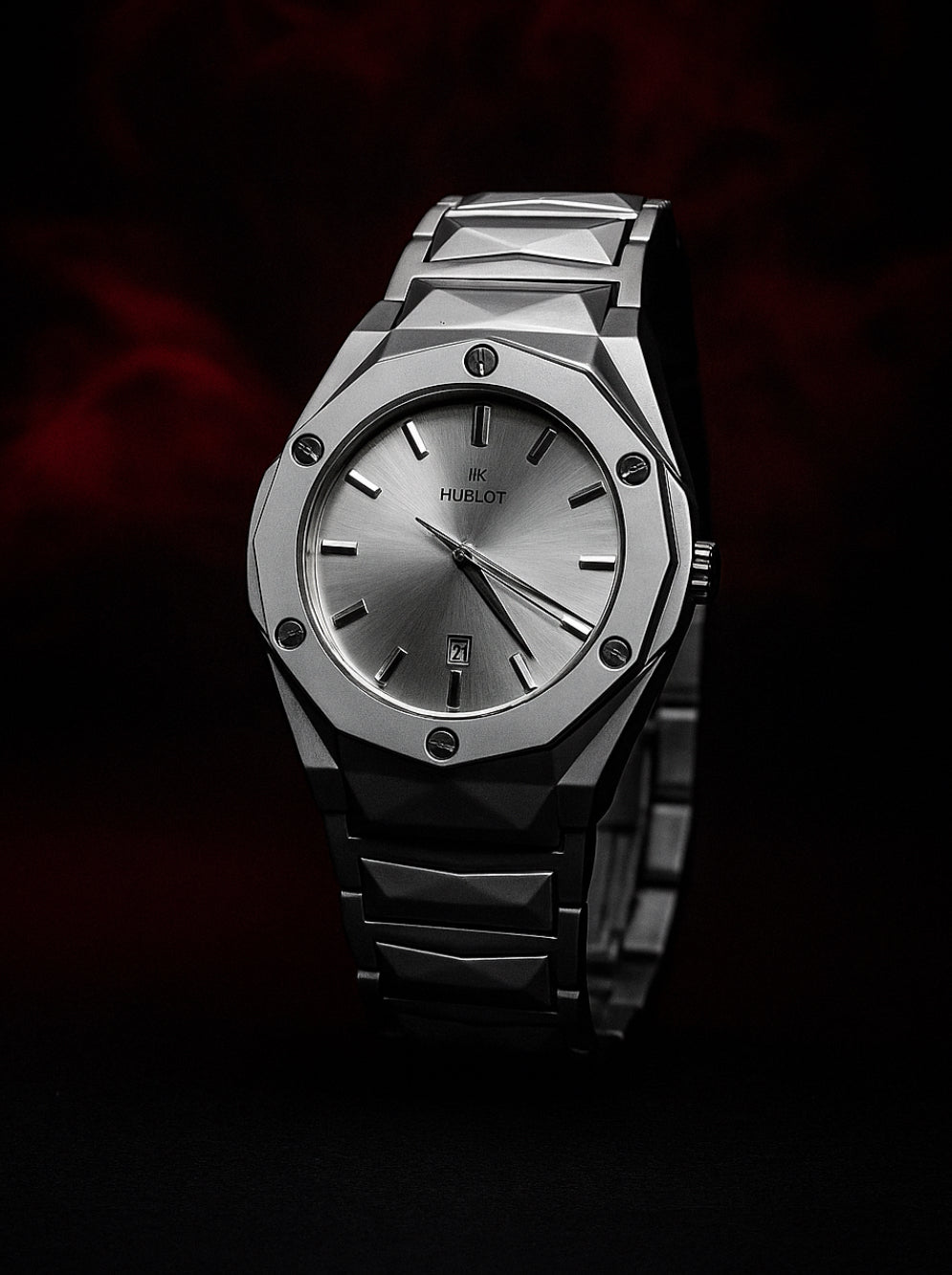 hublot diamond cut metallic colour with simple dial